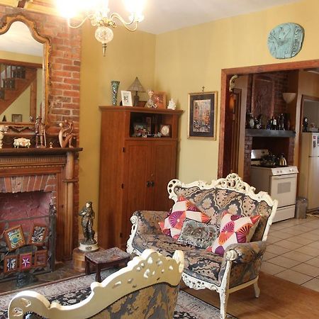 نيوآرك New York Homestay المظهر الخارجي الصورة