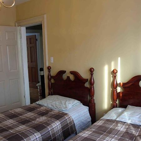 نيوآرك New York Homestay المظهر الخارجي الصورة