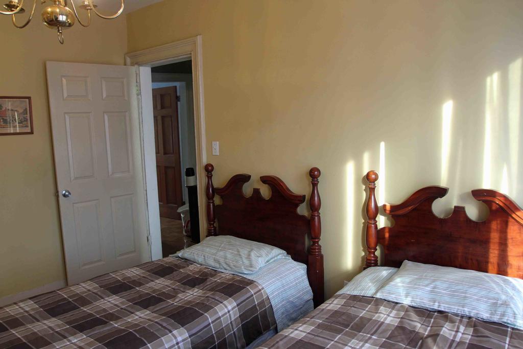 نيوآرك New York Homestay المظهر الخارجي الصورة